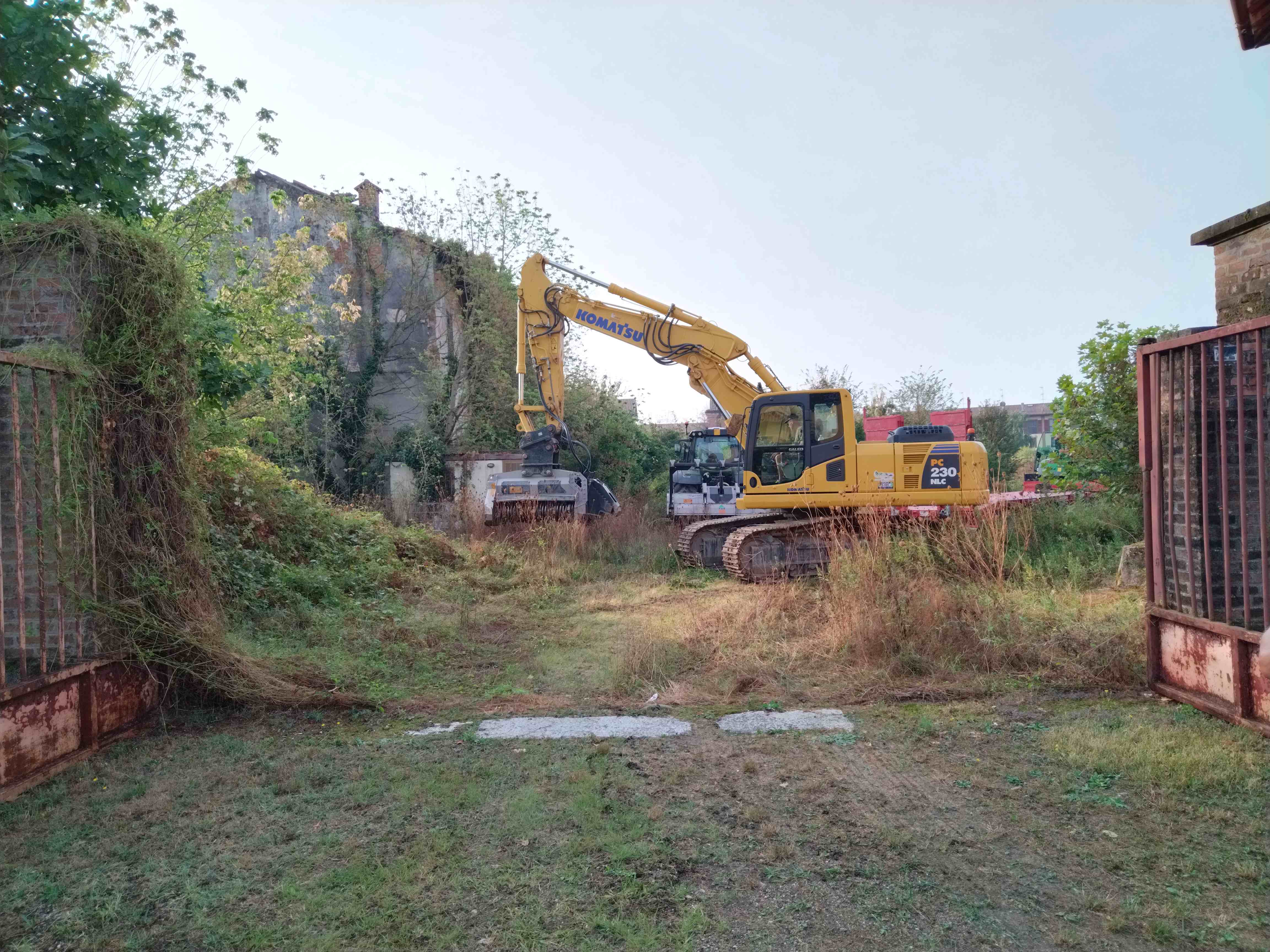 Al via i lavori di pulizia dell’area “Ex Cascina Maggiore”