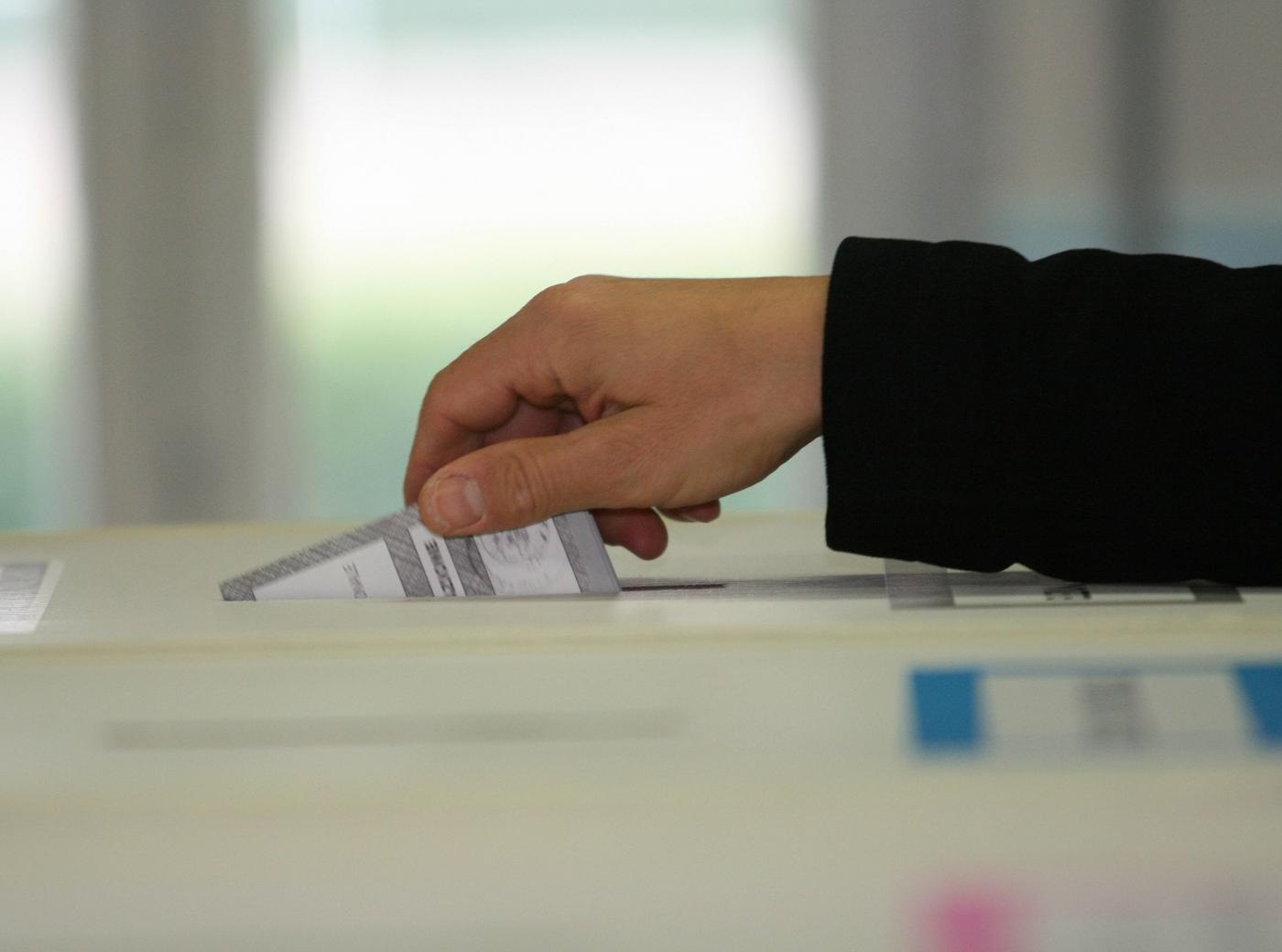 Convocazione della commissione elettorale comunale per la nomina degli scrutatori